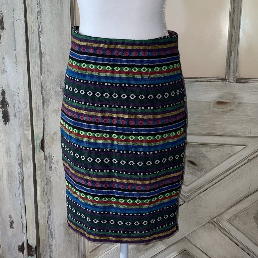 Sassy & Classy multicolored textured skirt sz m